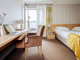 Отель Hotel Mużakowski Ленкница Двухместный номер «Комфорт» с 1 кроватью или 2 отдельными кроватями-4